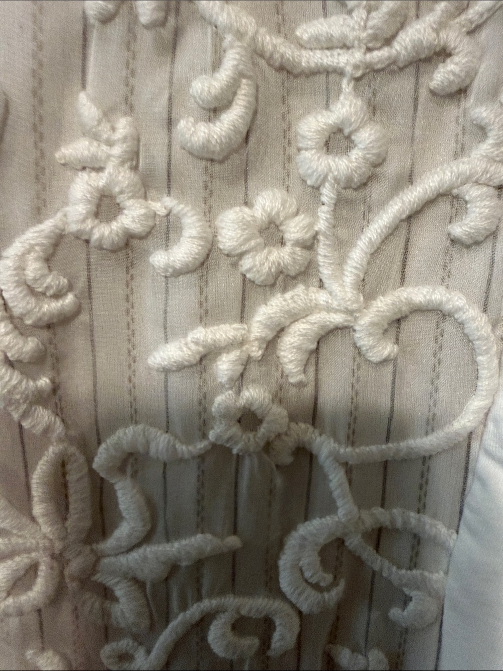 Elisa Cavaletti White Embroidered Cold-Shoulder Button-Down Top - Picture 2 of 8